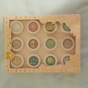 colourpop disney princess heart of gold shadow vault pack